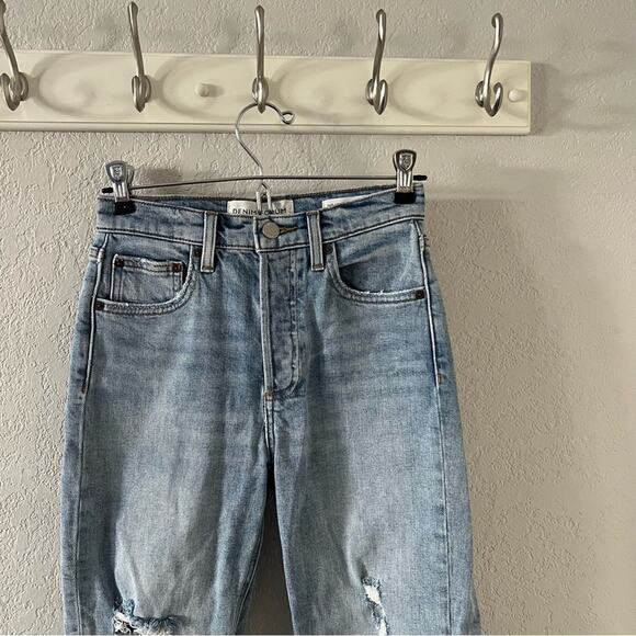 Aritzia Denim Forum The Arlo High Rise Straight Distressed Jeans - Picture 4 of 10